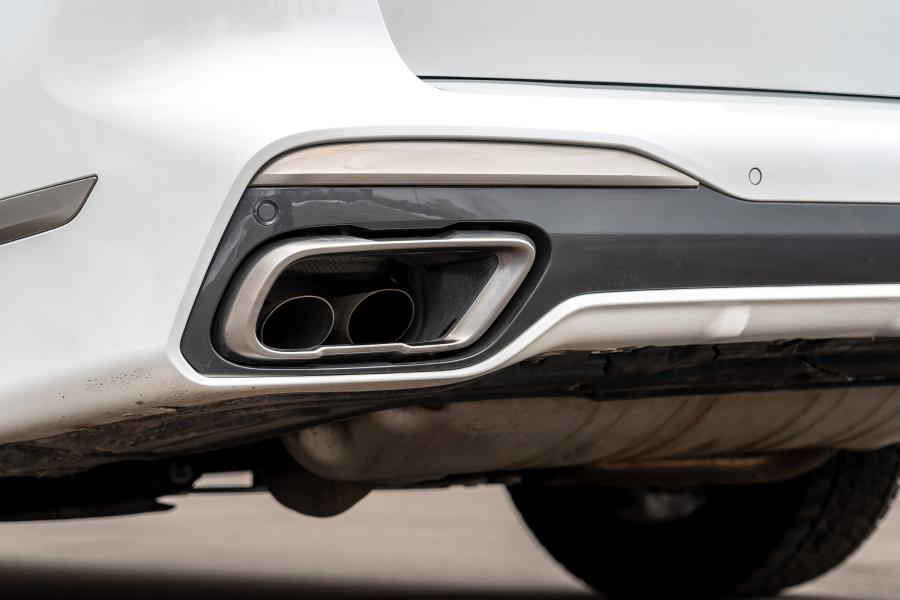 Детали экстерьера BMW X7 M50i (G07) 2019 года  (NA) (фото 36 из 40)
